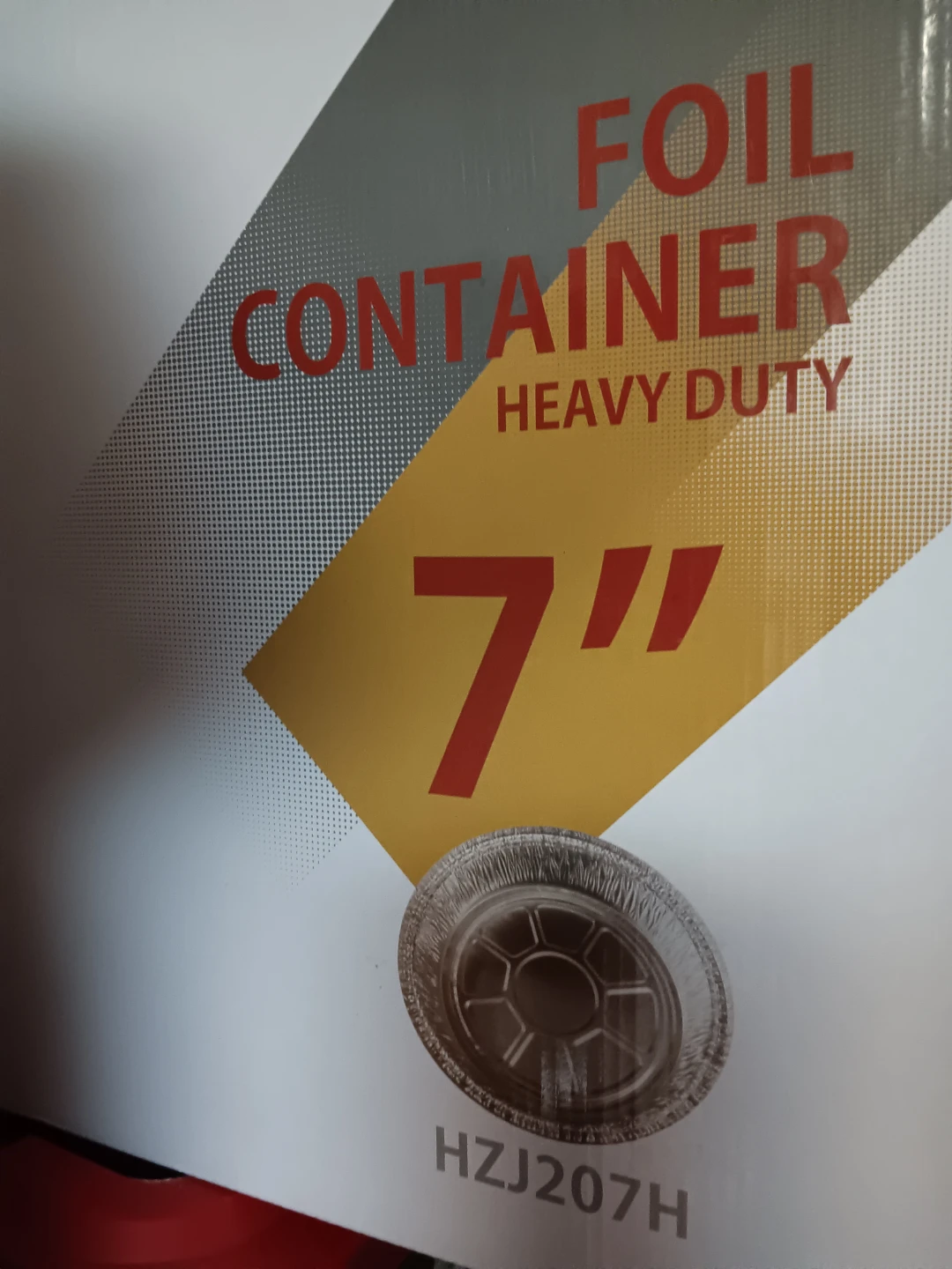7" Round aluminum foil with lid containers