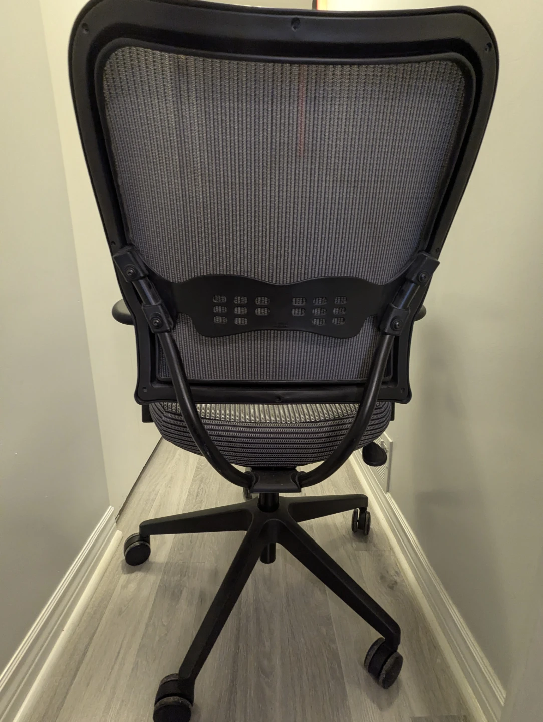 Ergonomic Office Chair - photo 3