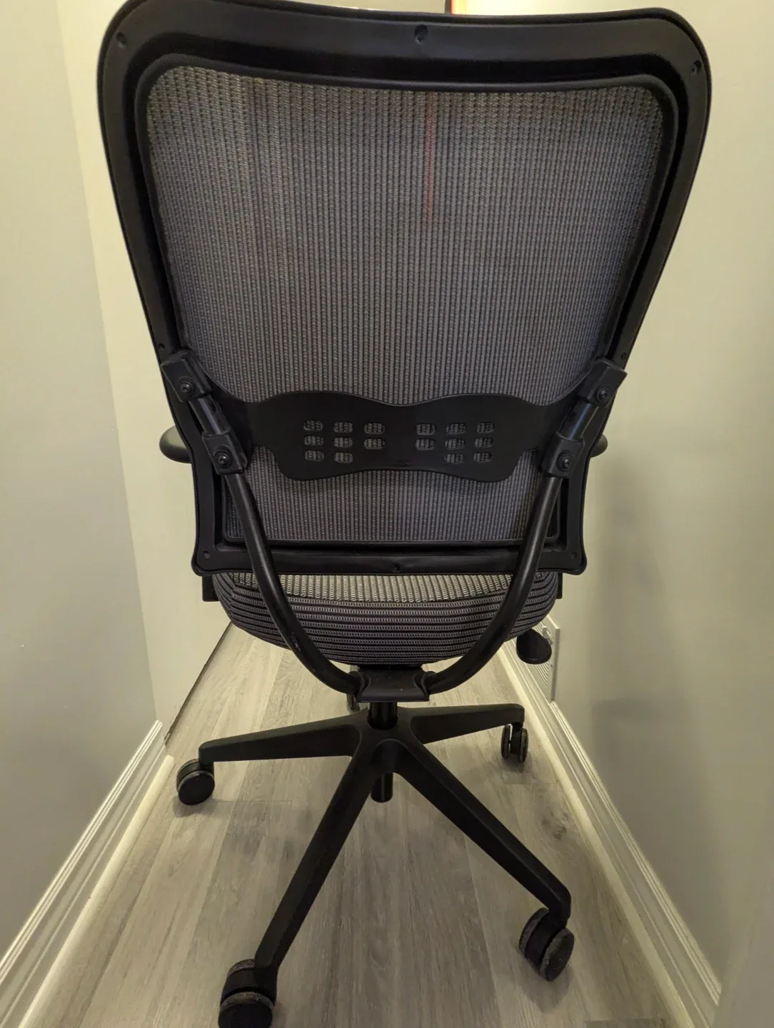 Ergonomic Office Chair - photo 3