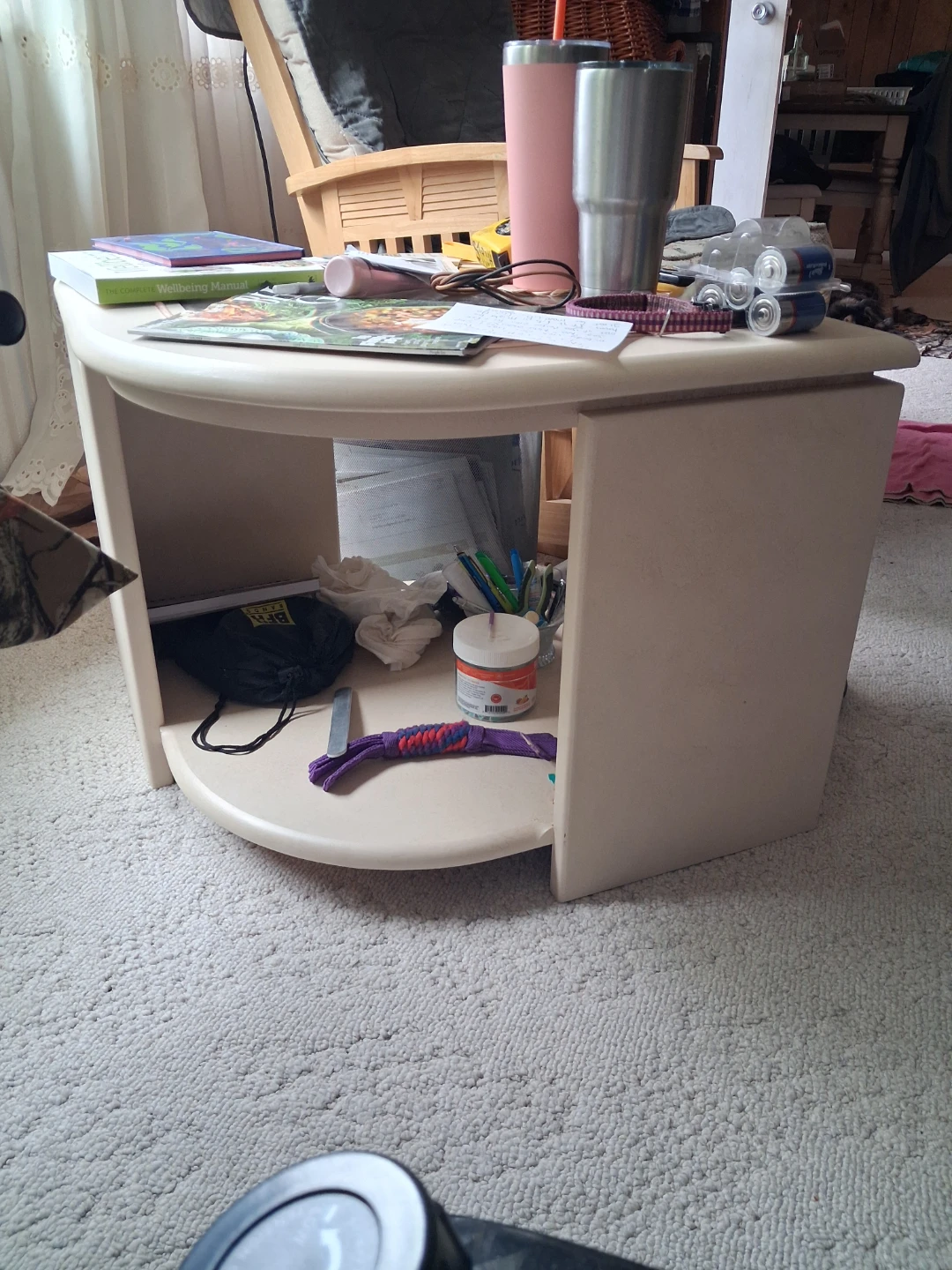 2 Cream Curved End Table with Storage Shelf - photo 2