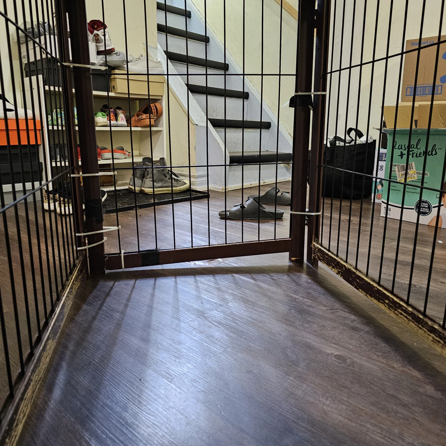 Wooden Dog Crate / End Table (Large) – Collapsible - photo 3