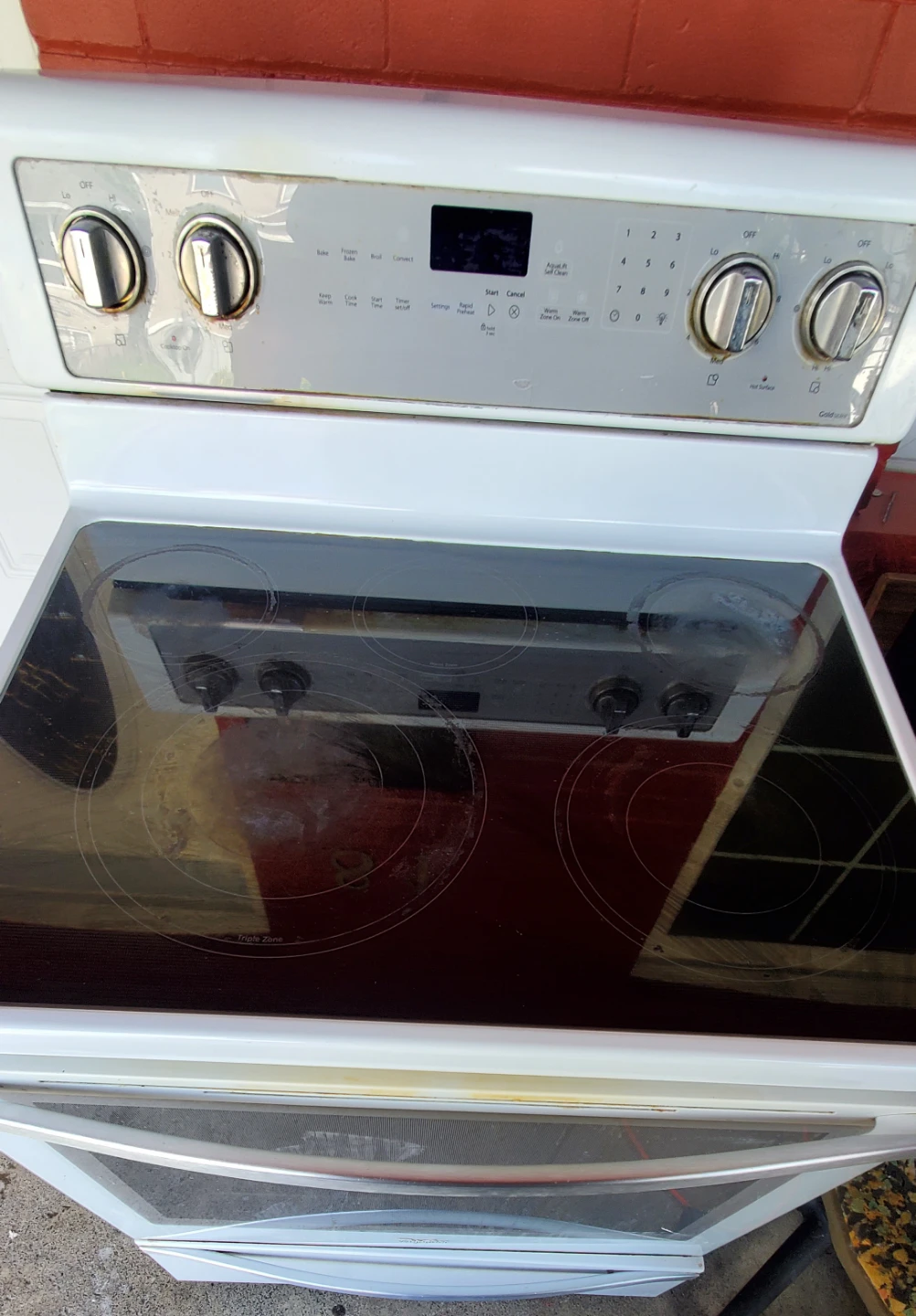 Whirlpool Electric Stove Top - photo 2