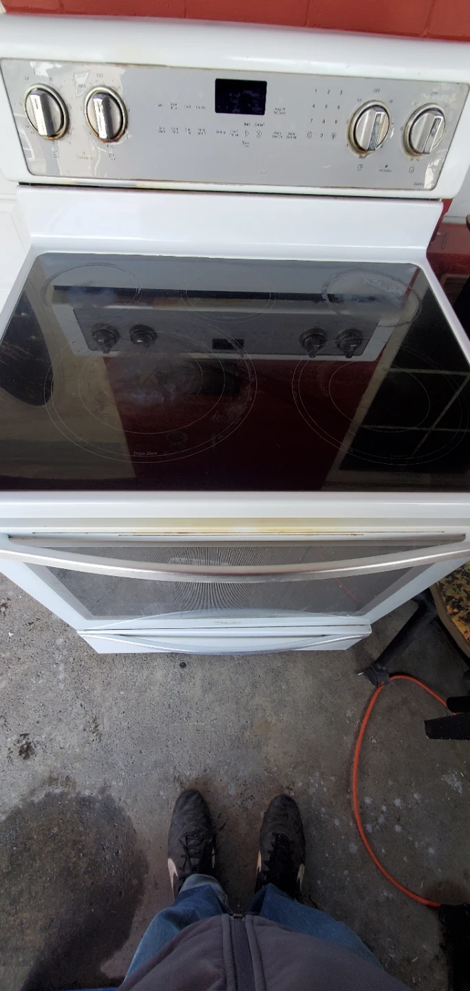 Whirlpool Electric Stove Top - photo 3