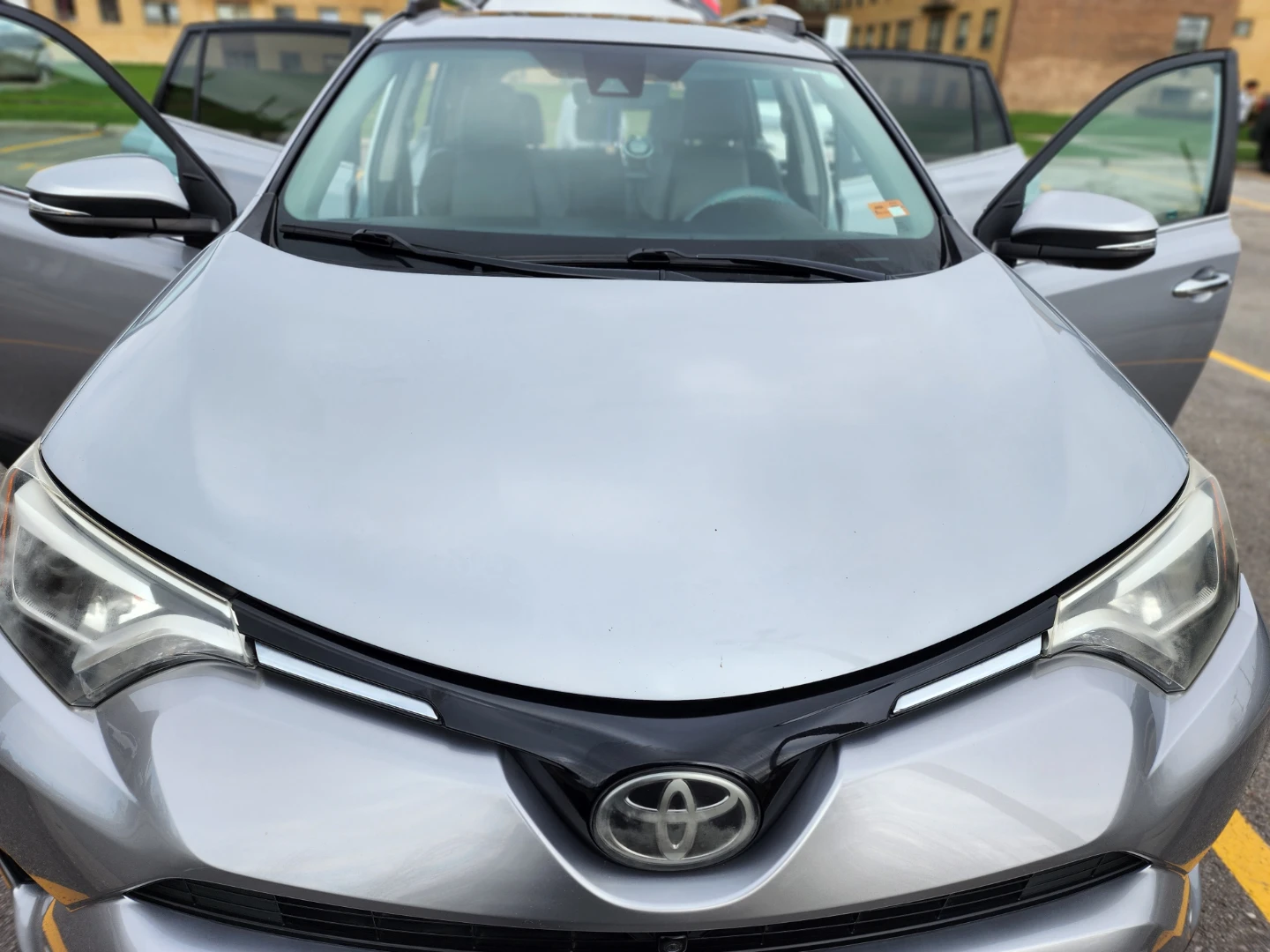 Toyota RAV4 Limited AWD SUV