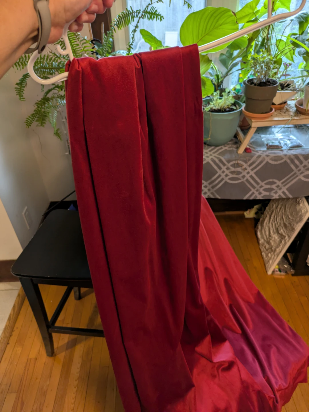 Red velvet long curtains  Used once for a short film. - photo 2