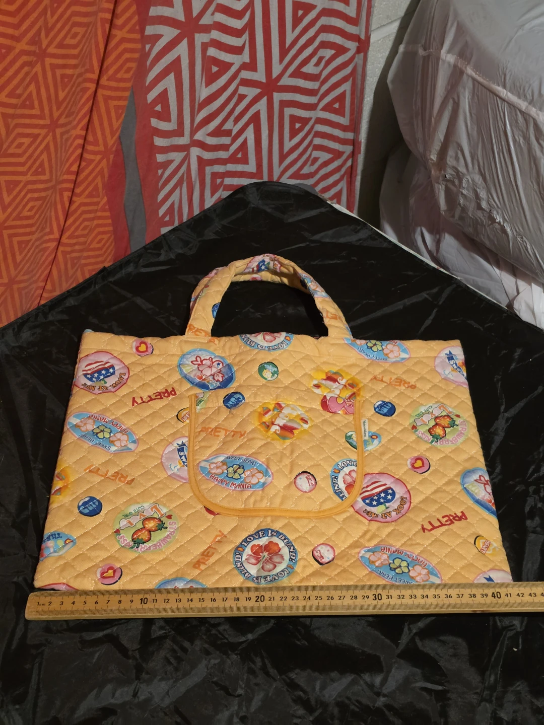 Quilted Tote Bag with Various Decals - photo 2