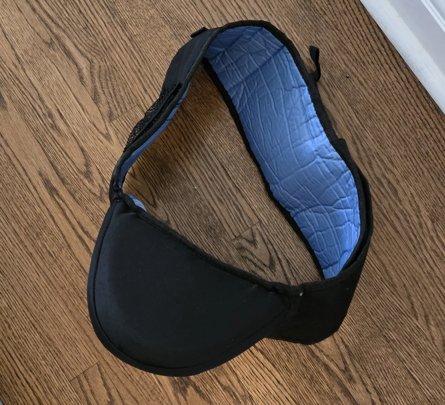 Baby hip seat carrier