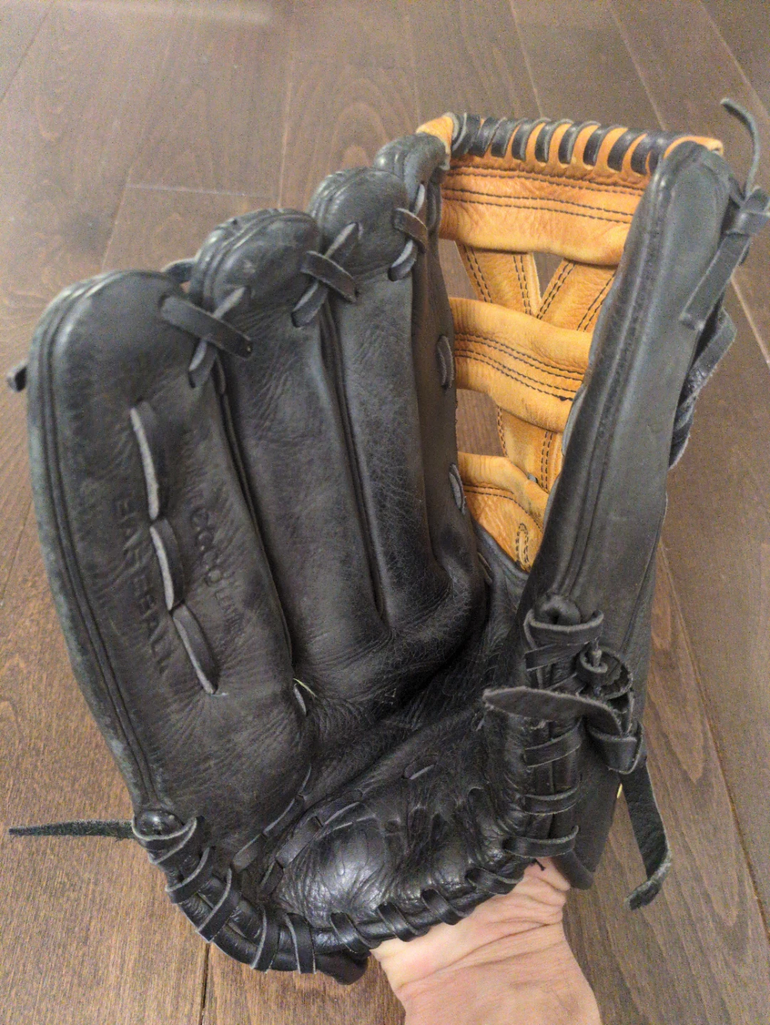 Wilson A1000 Baseball Glove - photo 3