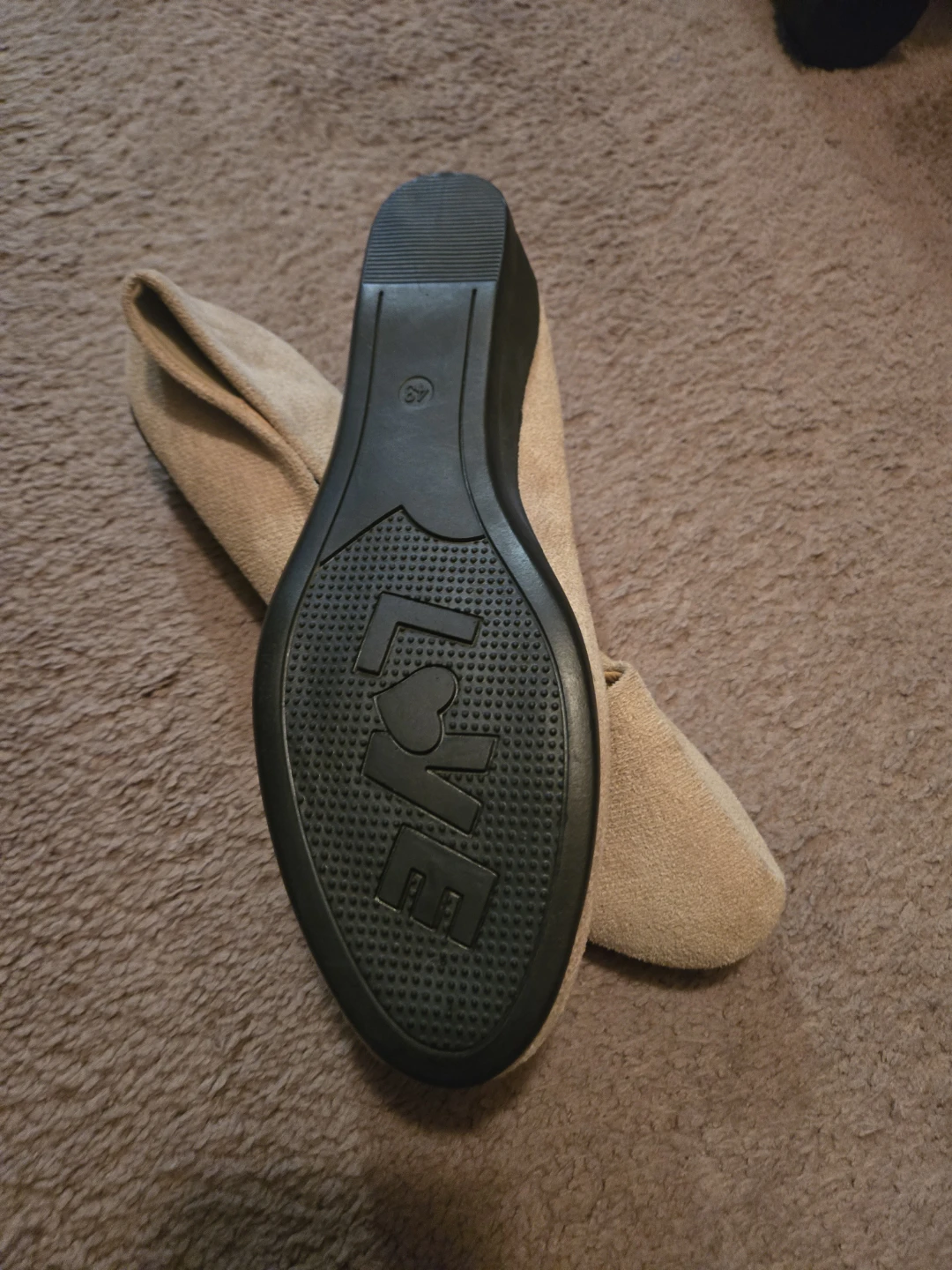 Women's Tan Suede Ballet Flats Size 43