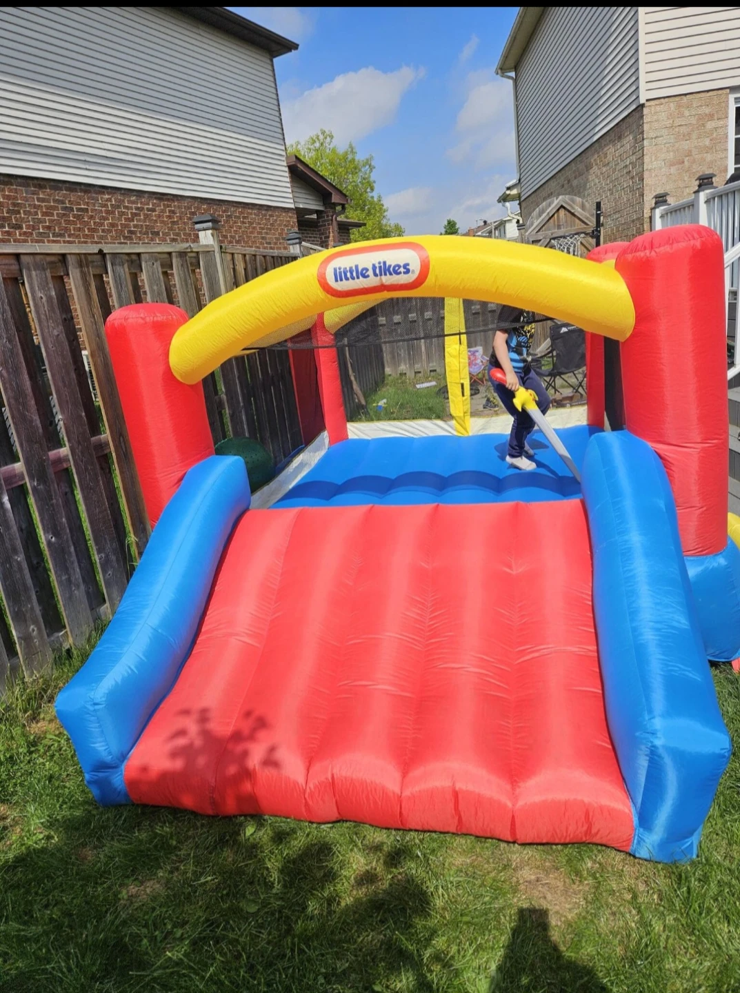 Little Tikes Inflatable Bounce House with Slide