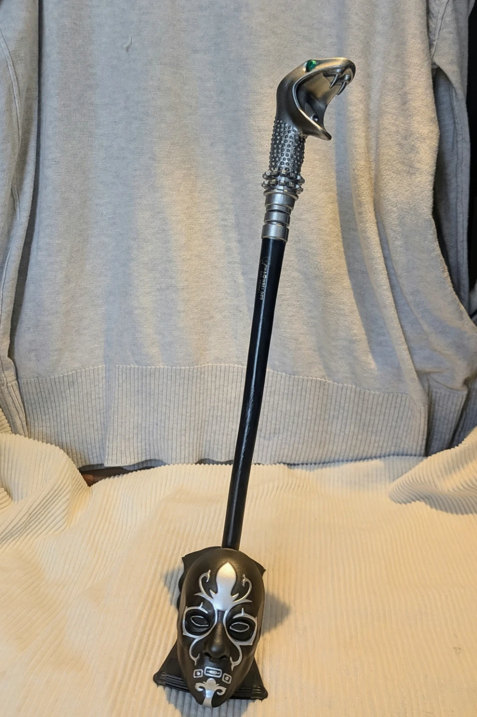 Harry Potter Death Eater Series Mystery Wand with Mask and Stand - photo 3