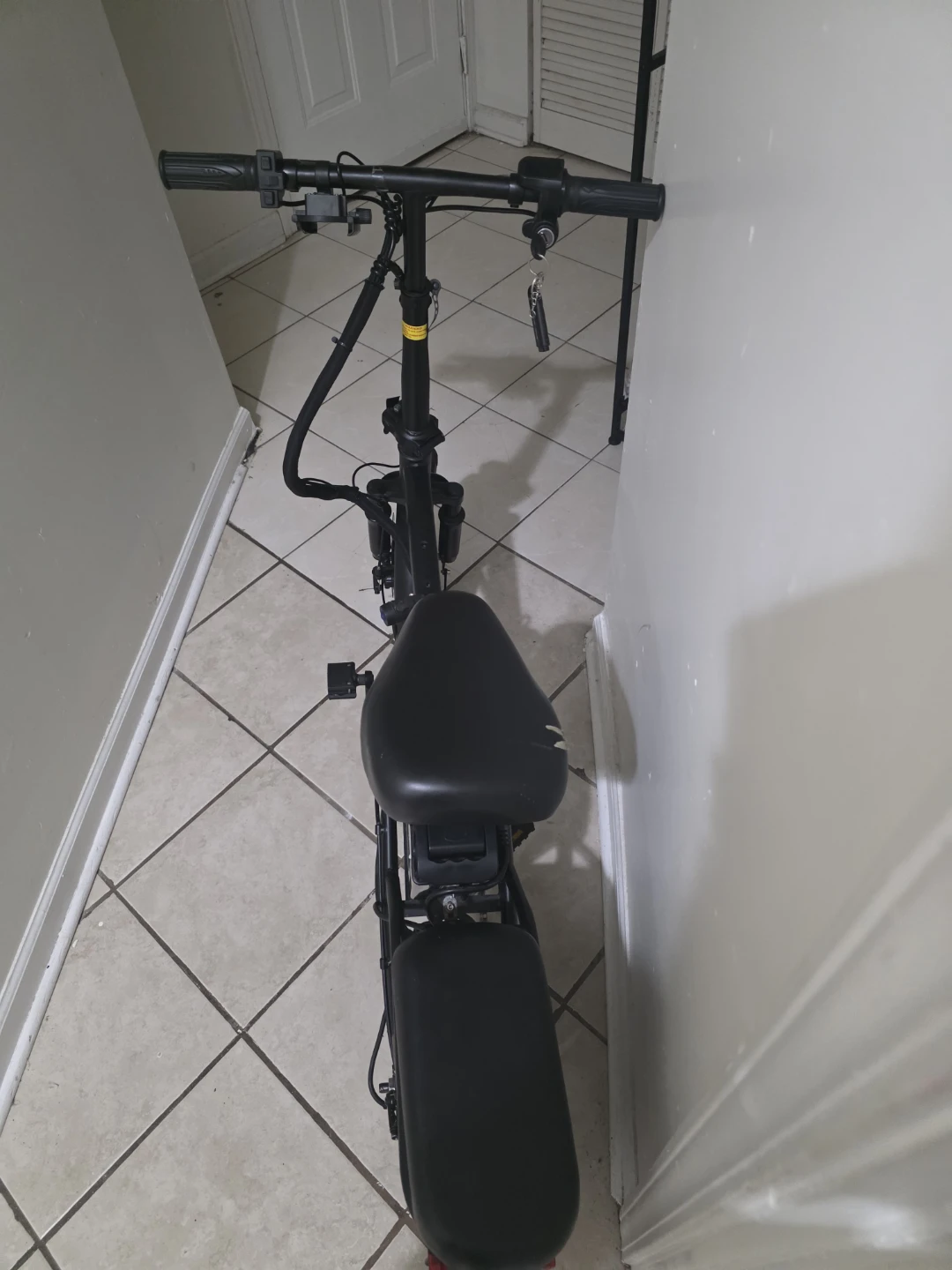 Black Foldable Electric Scooter - photo 2
