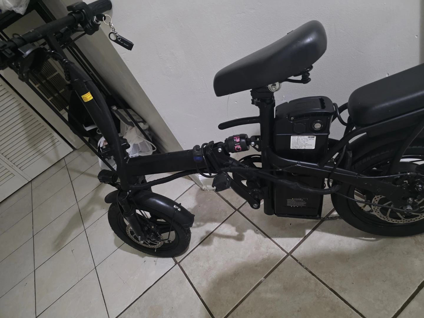 Black Foldable Electric Scooter - photo 3