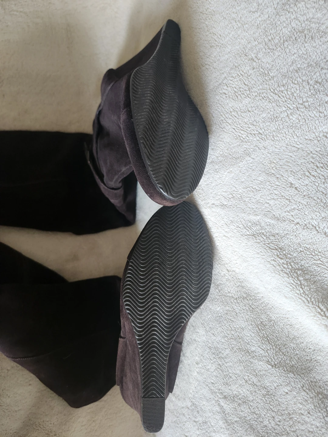 Kelsi Dagger Suede Wedge Boots - photo 4