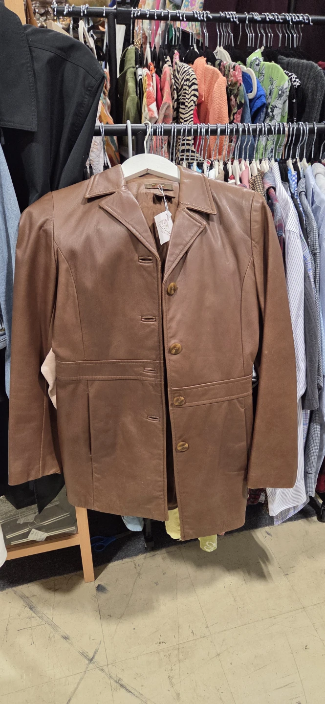 amazing vintage y2k 90s clothing for men and women - photo 3