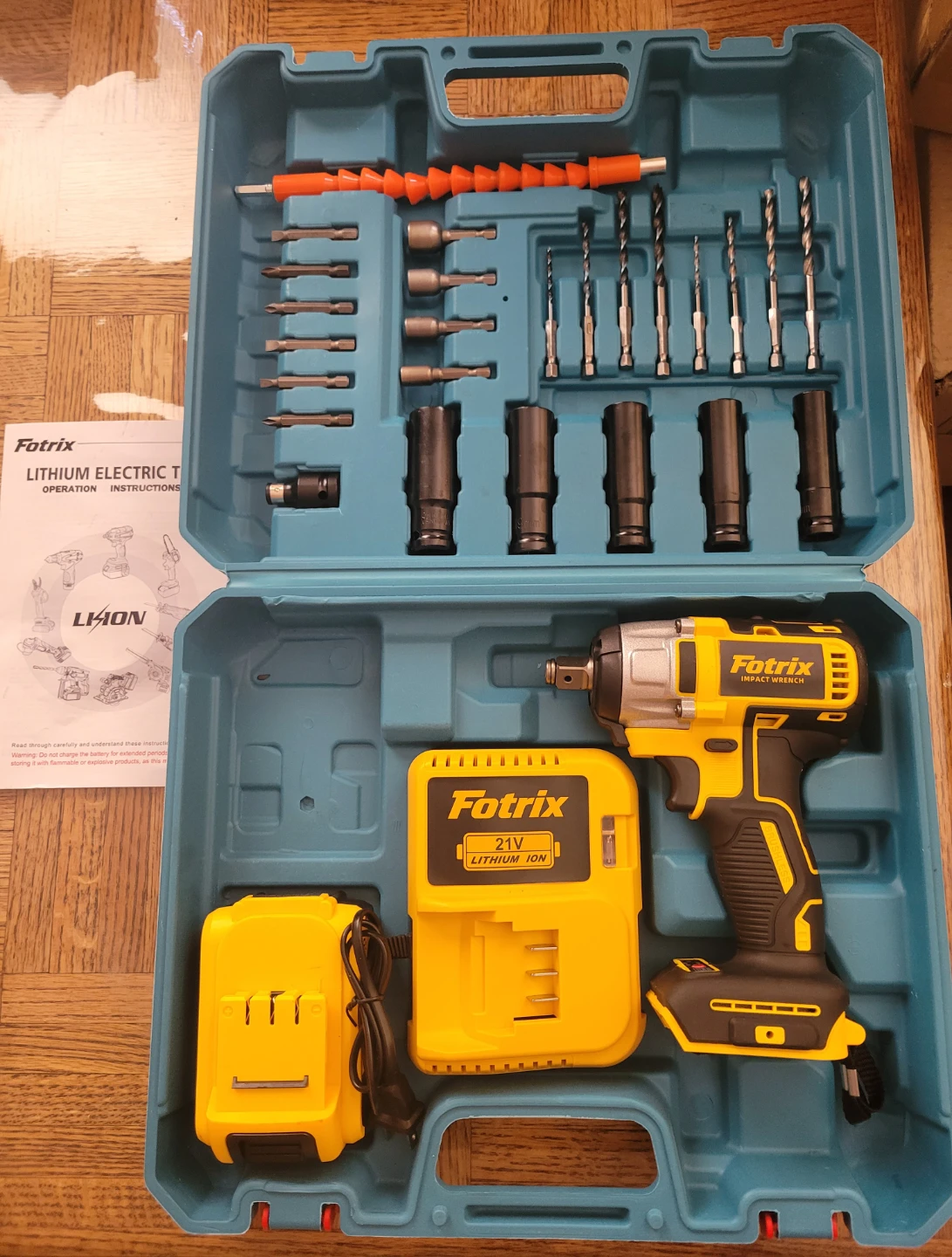 NEW Fotrix 21V Impact Wrench Kit with a Battery 4.0Ah