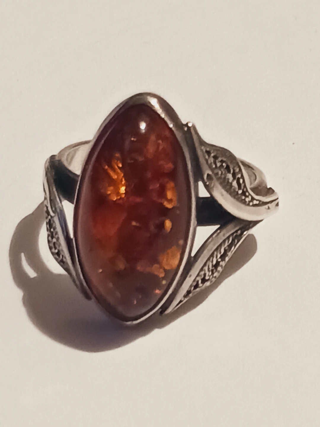 Gorgeous Sterling Silver 925 Baltic Amber Marquise Ring. 7.