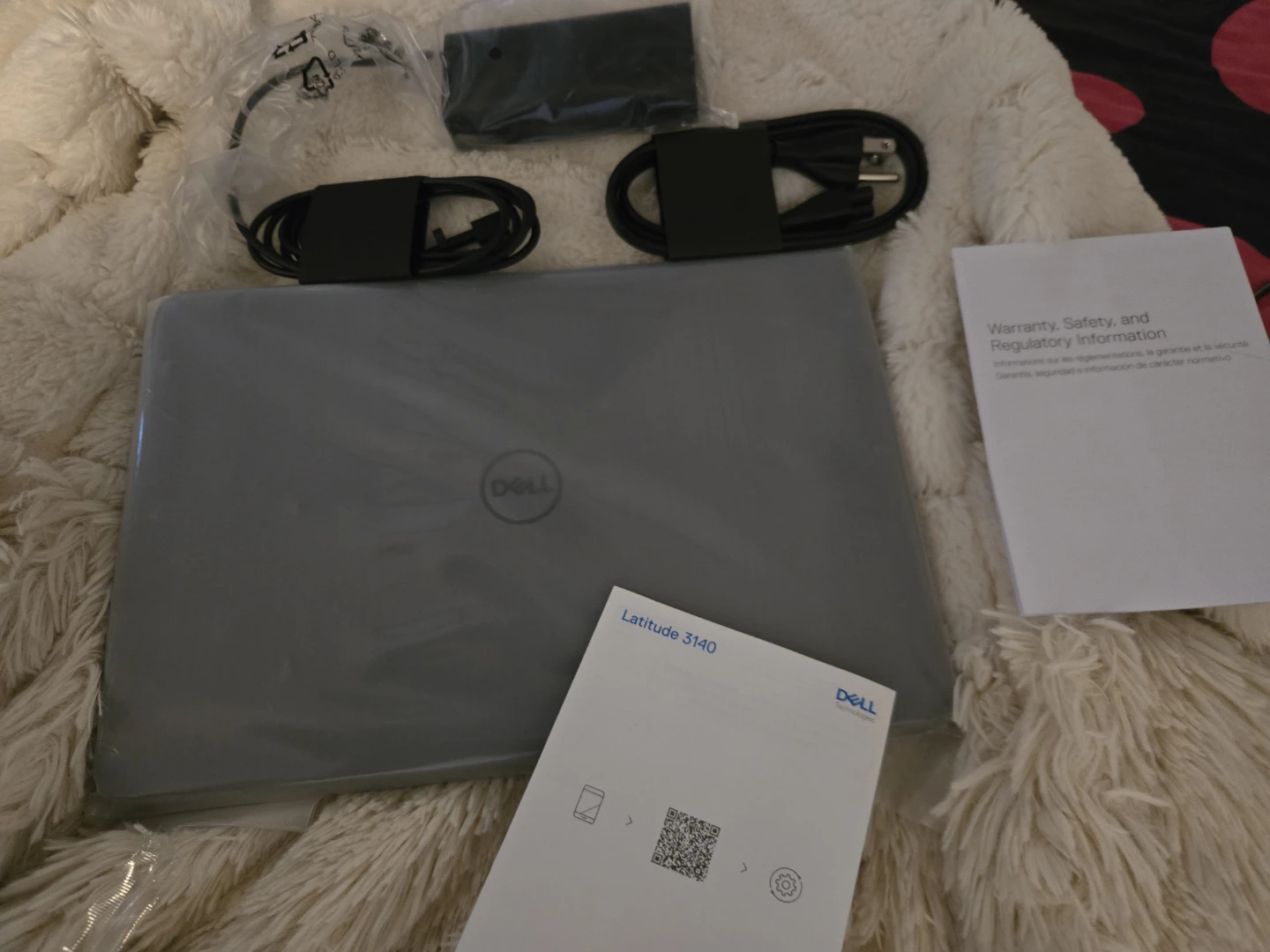 Dell Latitude 3140 Laptop