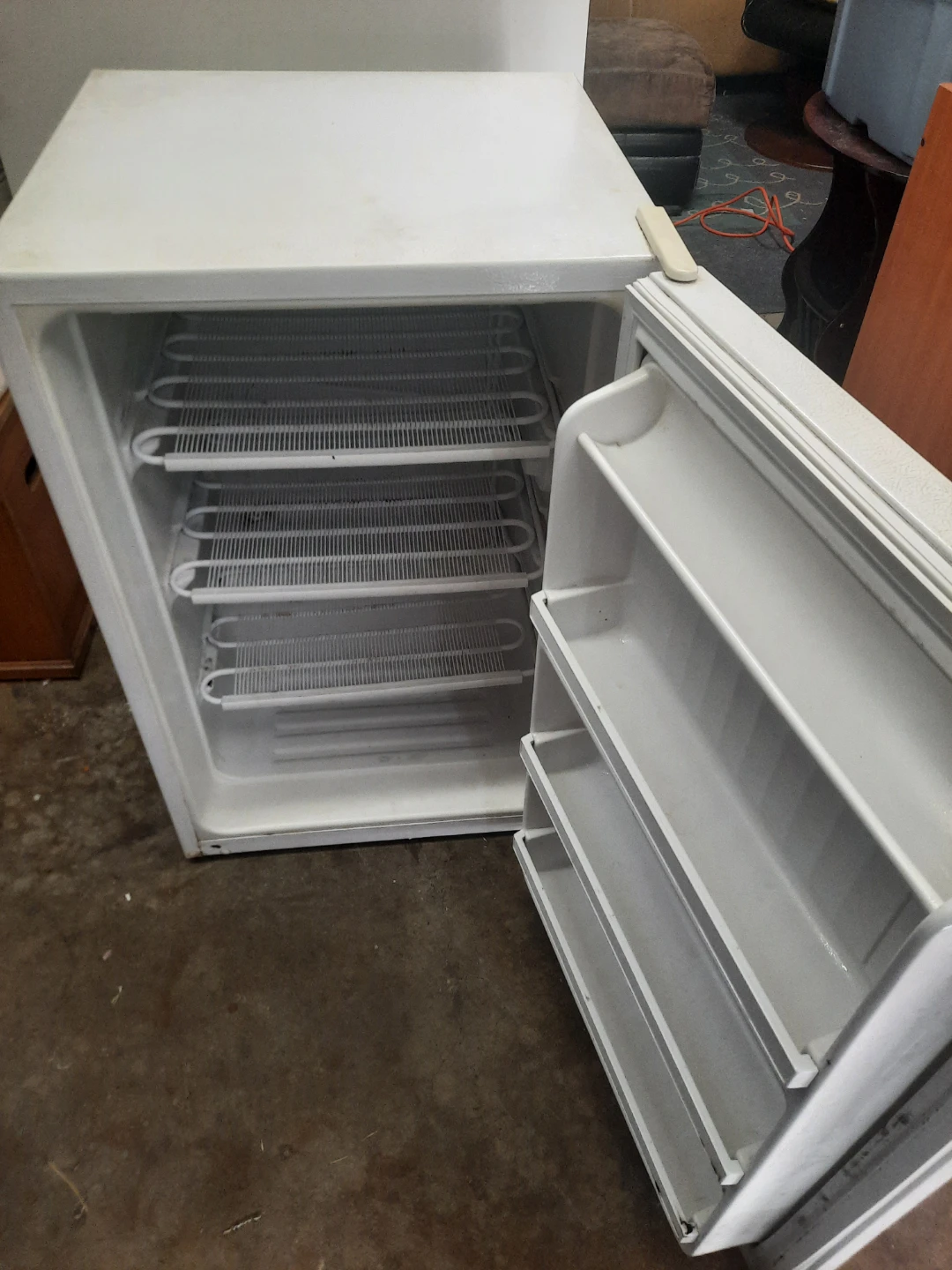 Kenmore Upright Freezer - photo 3
