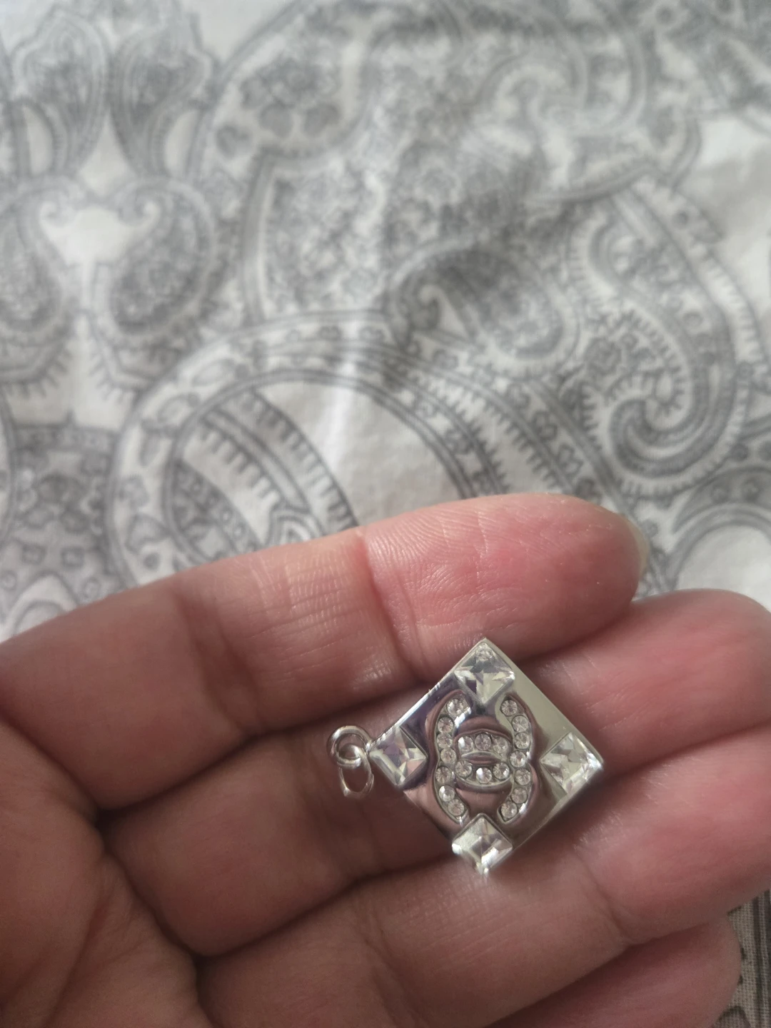 Chanel Diamond Charm Pendant - photo 3