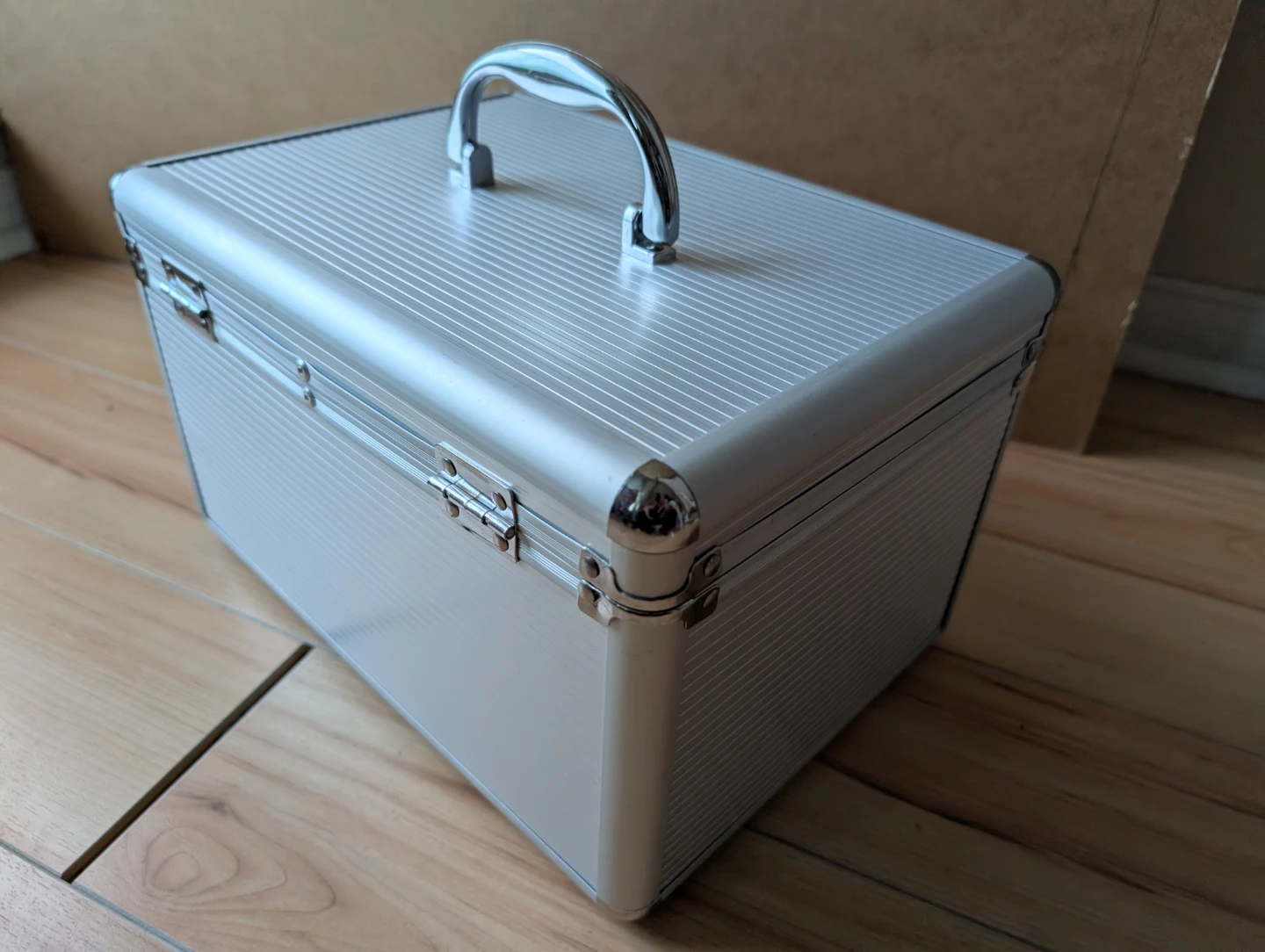 Silver Aluminum Storage Case with Handle - photo 3