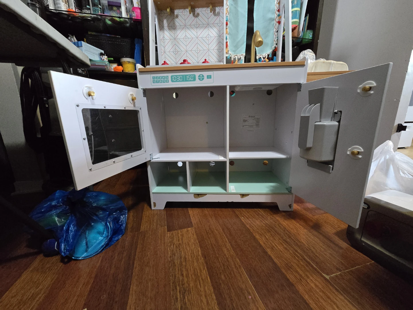 KidKraft Play Kitchen with Accessories - photo 2