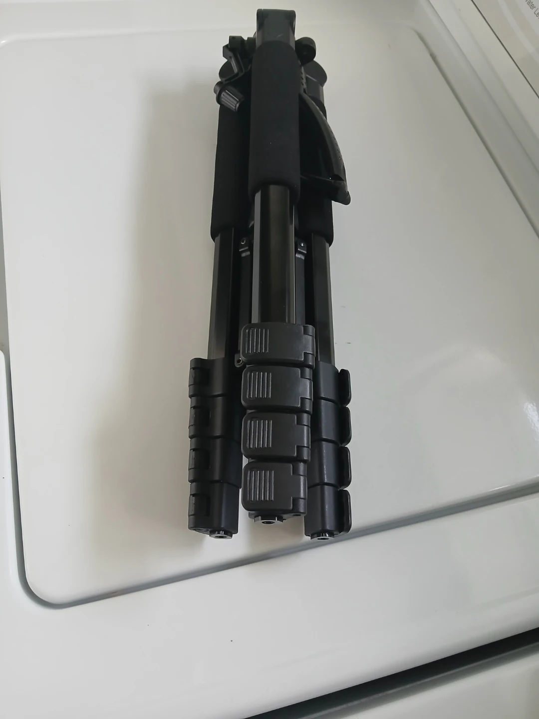 JOILCAN Versatile Photographic Tripod - photo 2