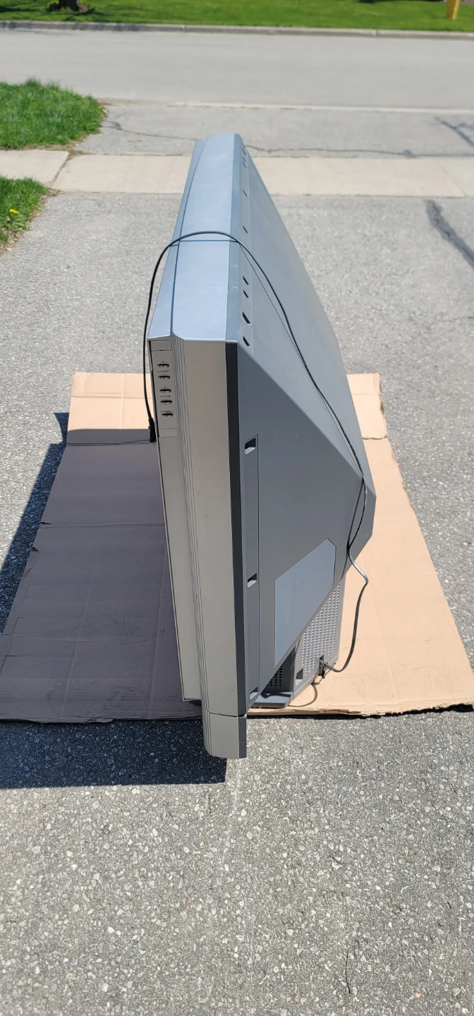 Sony CRT TV with Remote - photo 2