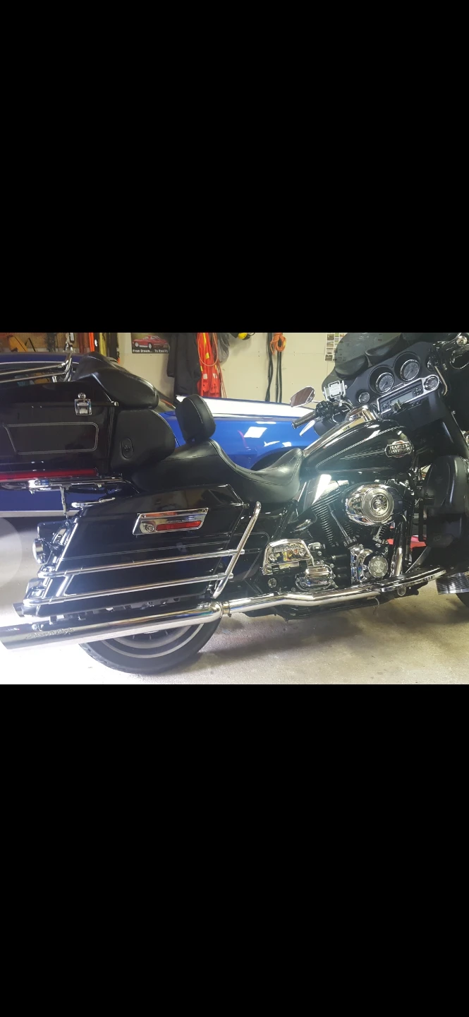 Harley-Davidson Touring Motorcycle - photo 5