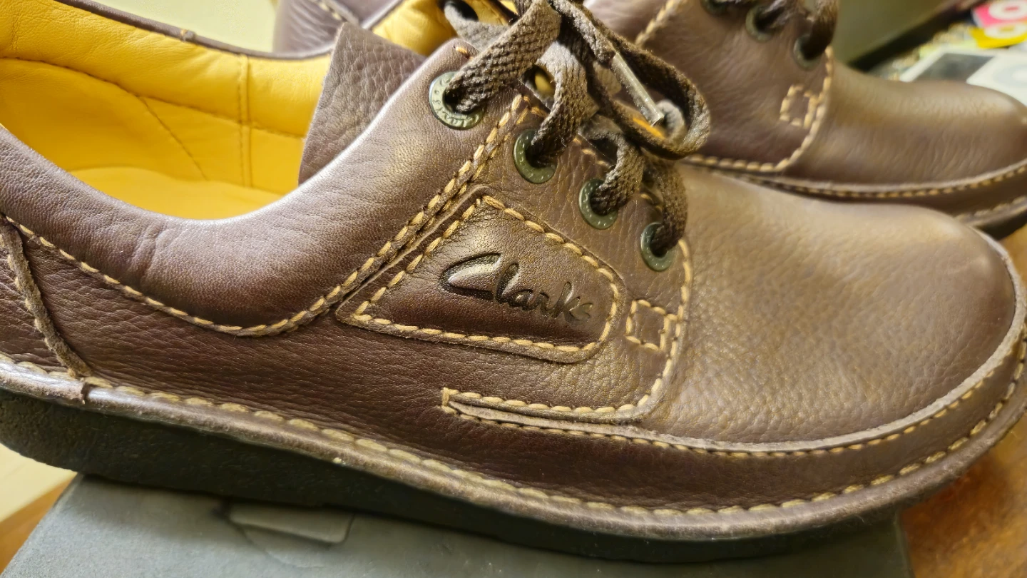 Clarks Men's Brown Leather Lace-Up Shoes - photo 2