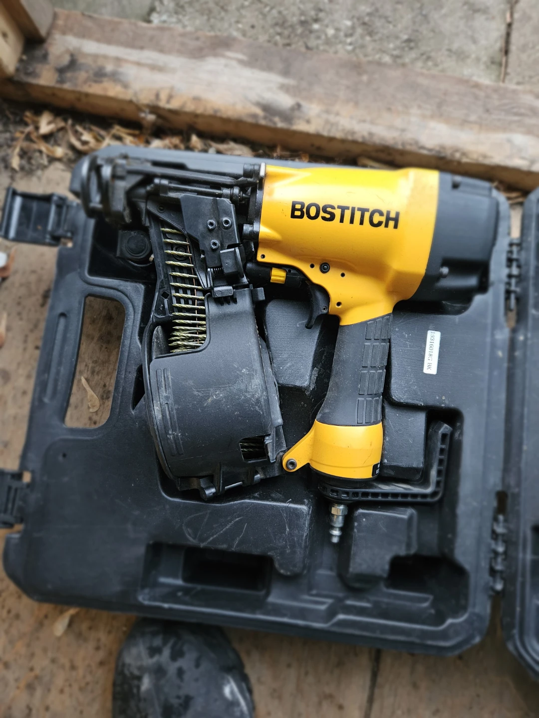 Bostitch N66BC Coil Roofing Nailer