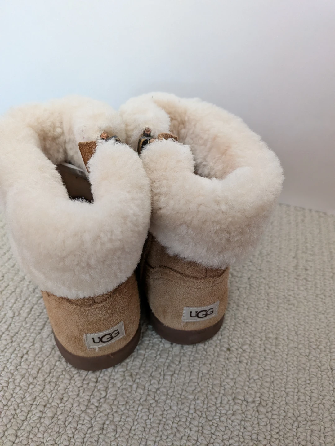 UGG Kids Bailey Bow II Boots Size 12 - photo 2