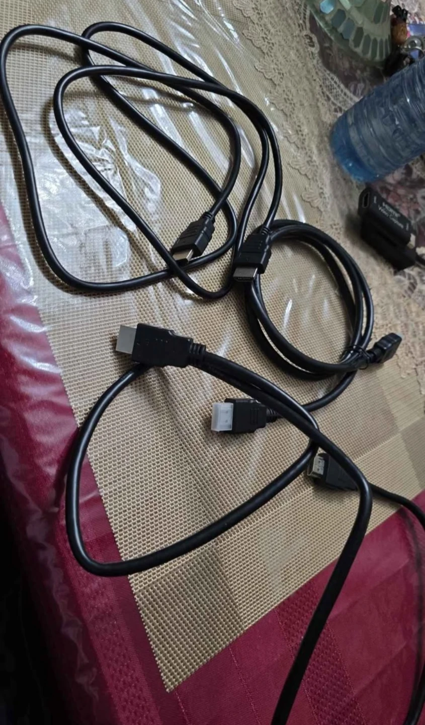 HDMI Video Capture Card with Assorted Cables - photo 3