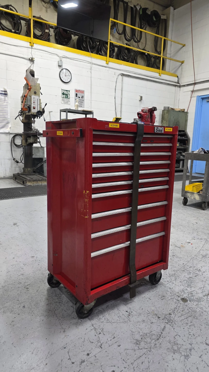 Heavy duty TOOL BOX - photo 2