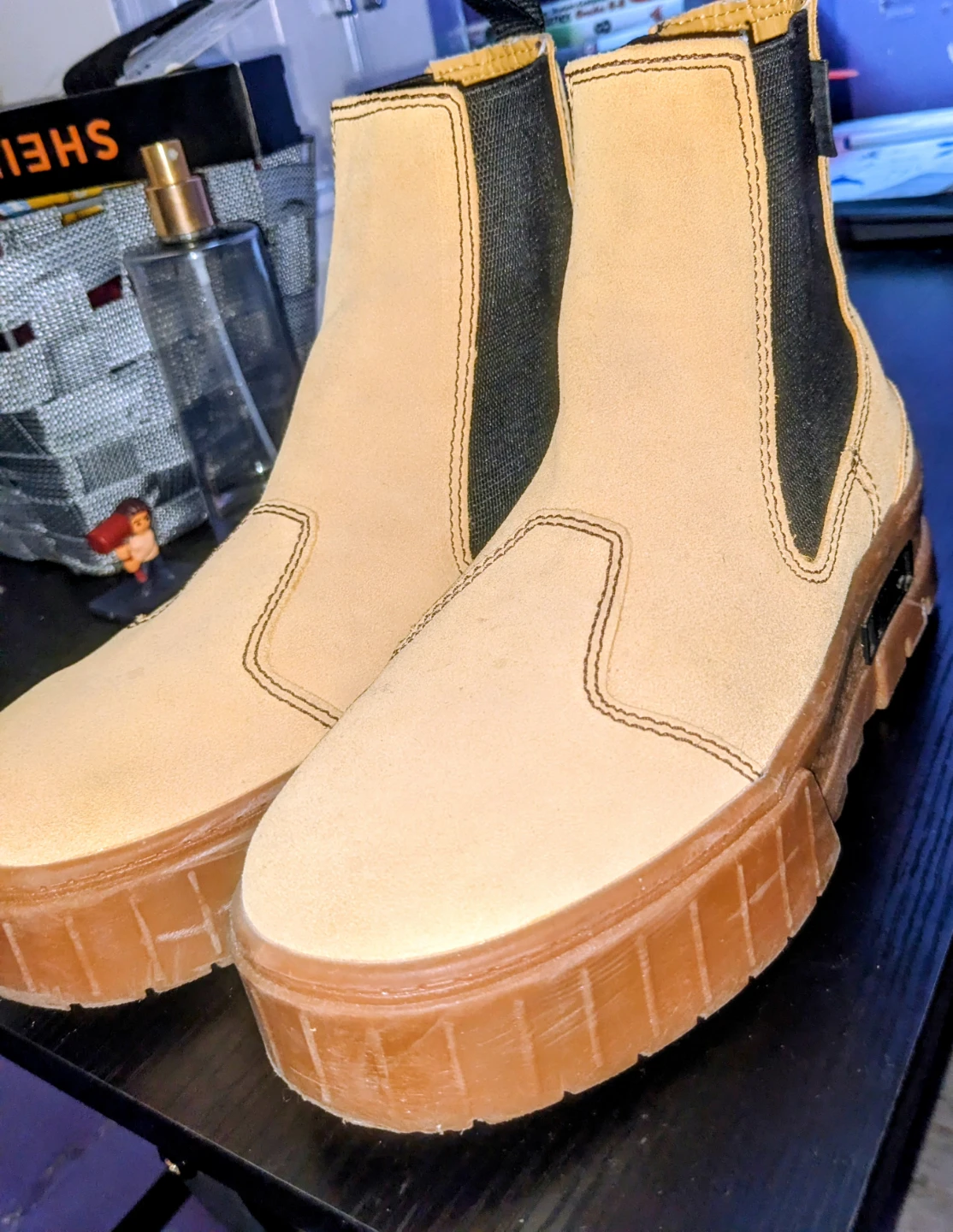 Puma Chelsea Boots - Tan Suede