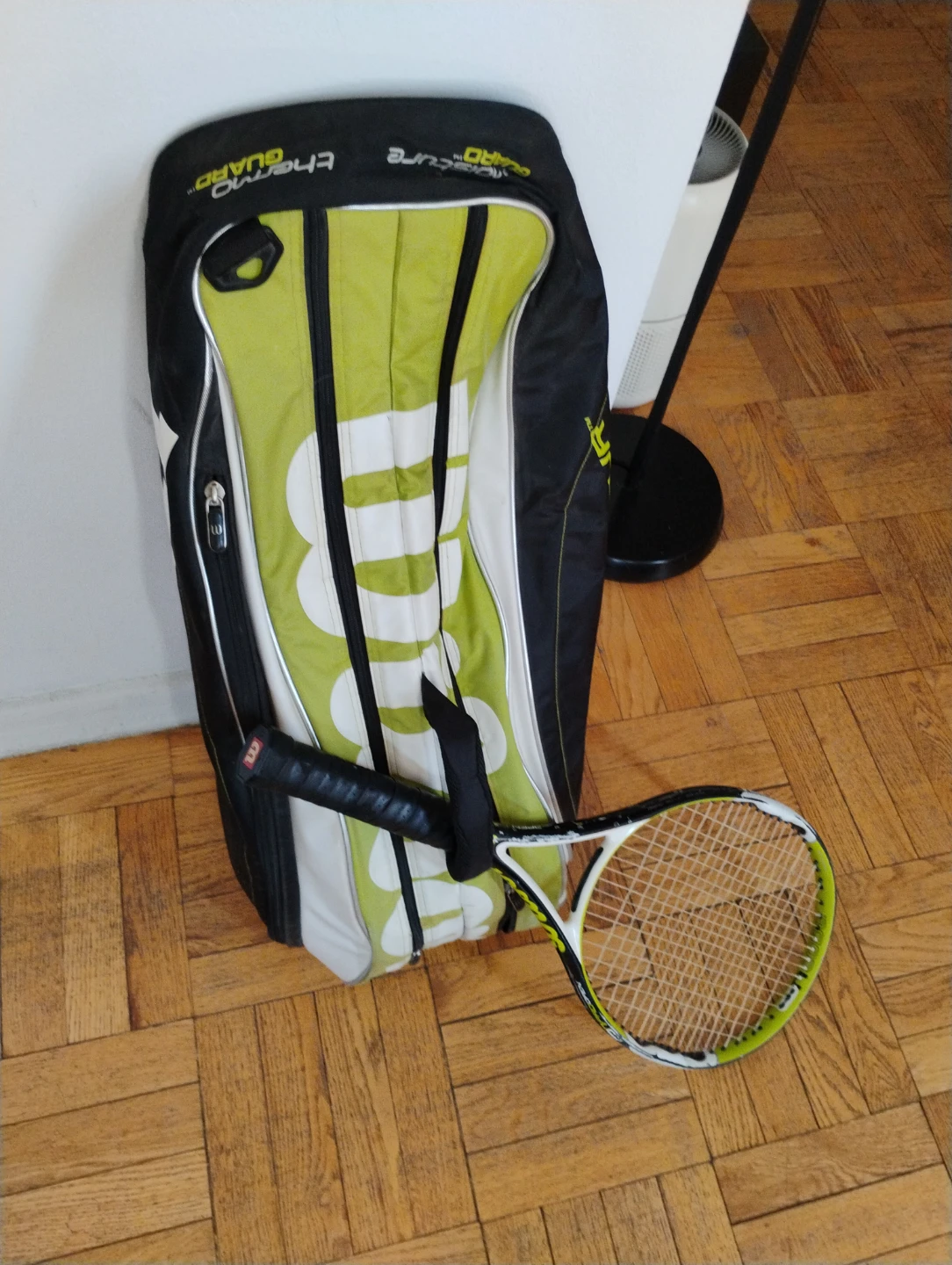 Wilson Tennis Racket Bag with Tennis Racket