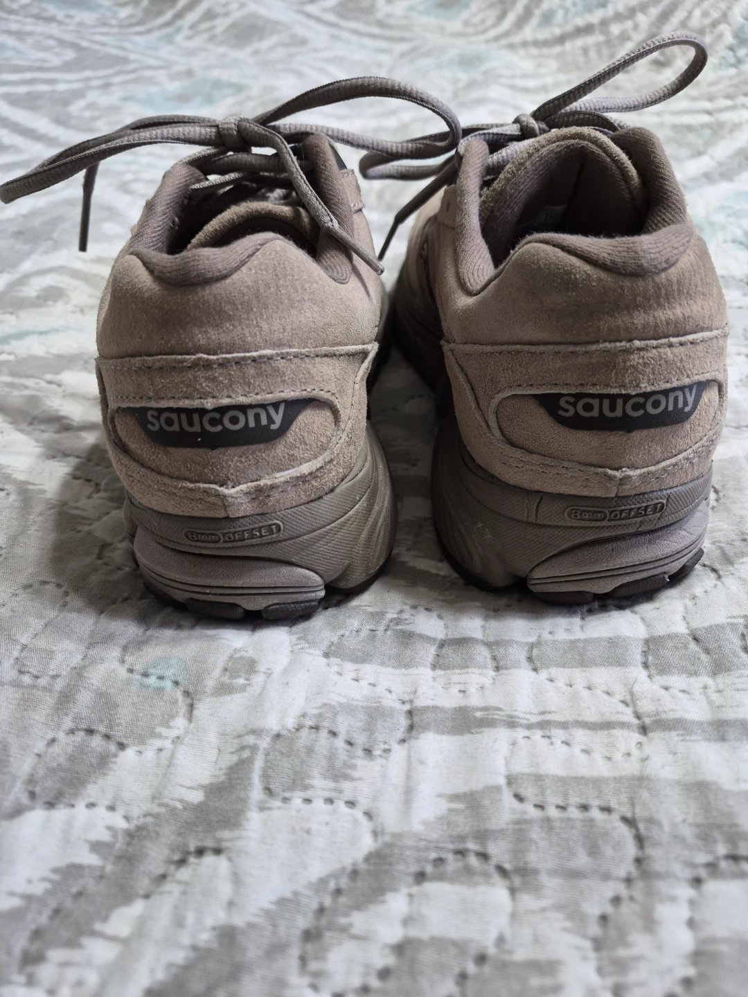 Ladies Saucony Size 6 Shoes - photo 4