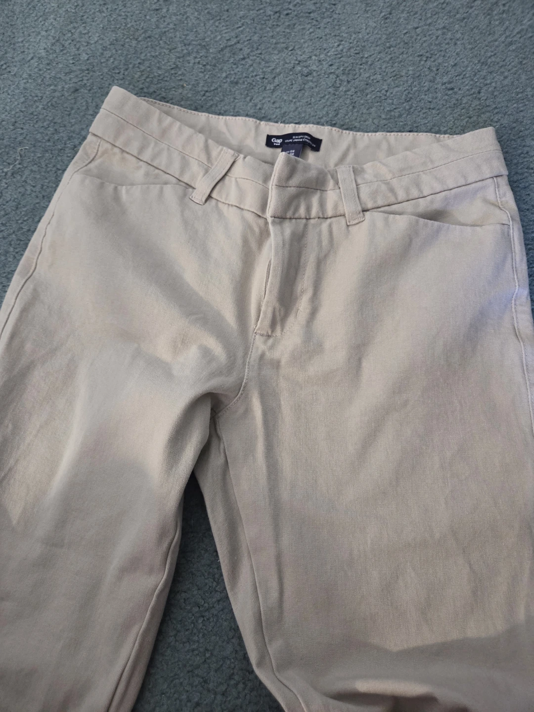 Gap Khaki Pants - Size 0