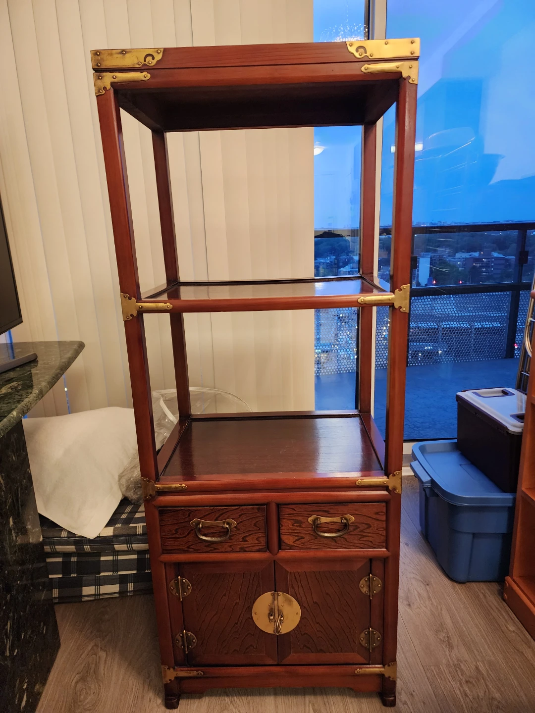 Solid Wood Display Shelf with Cabinet