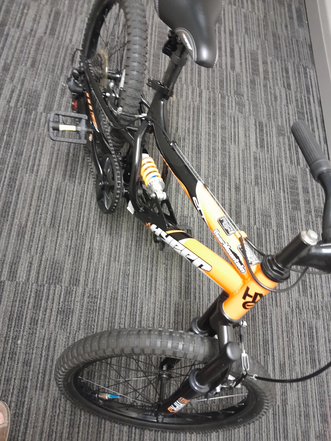 HYPER Kids Bicycle - Orange/Black-20 inches - photo 5