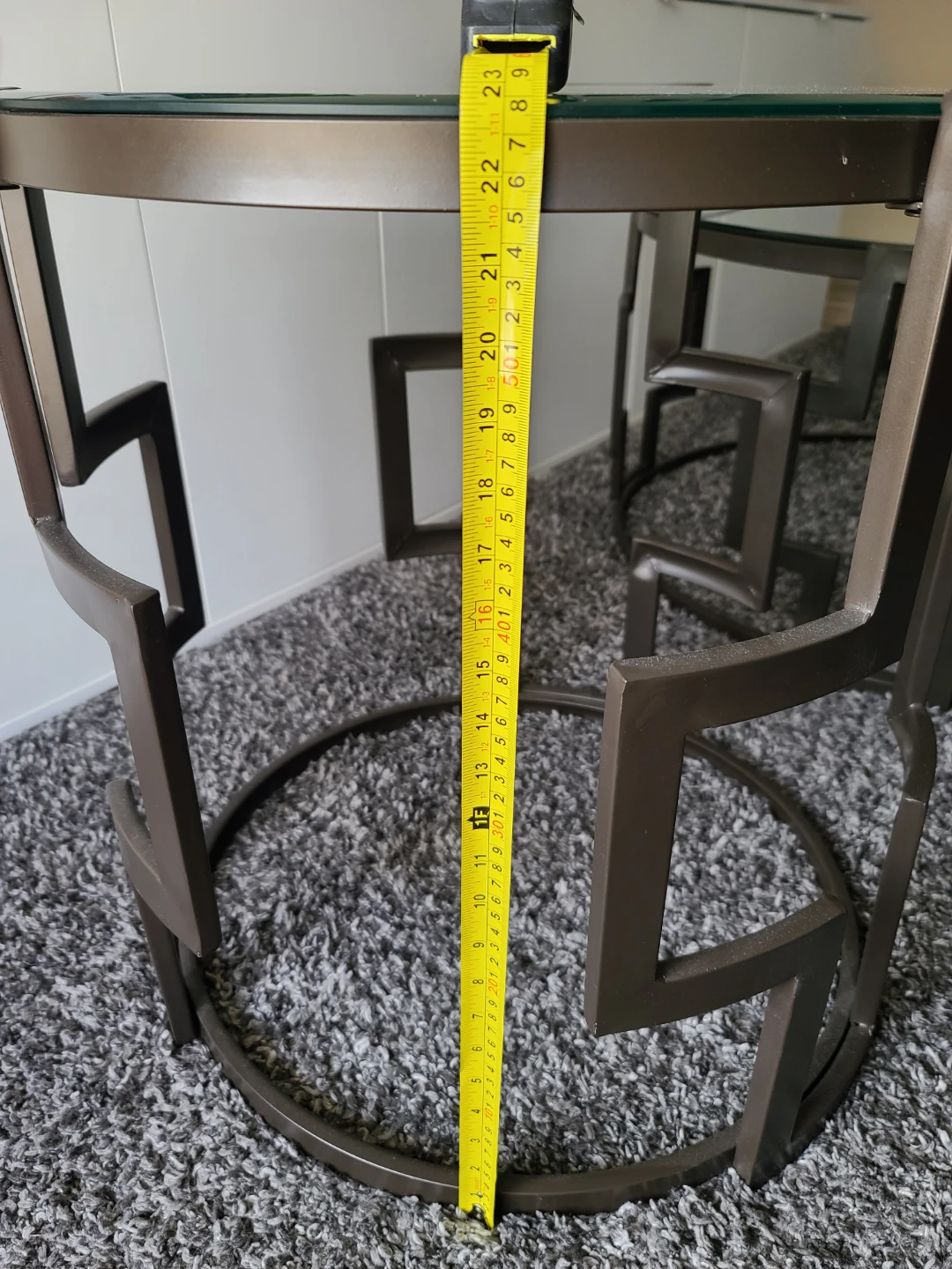 Glass top accent table with geometric metal base - photo 3