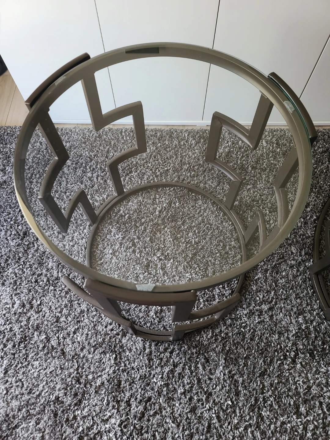 Glass top accent table with geometric metal base - photo 5