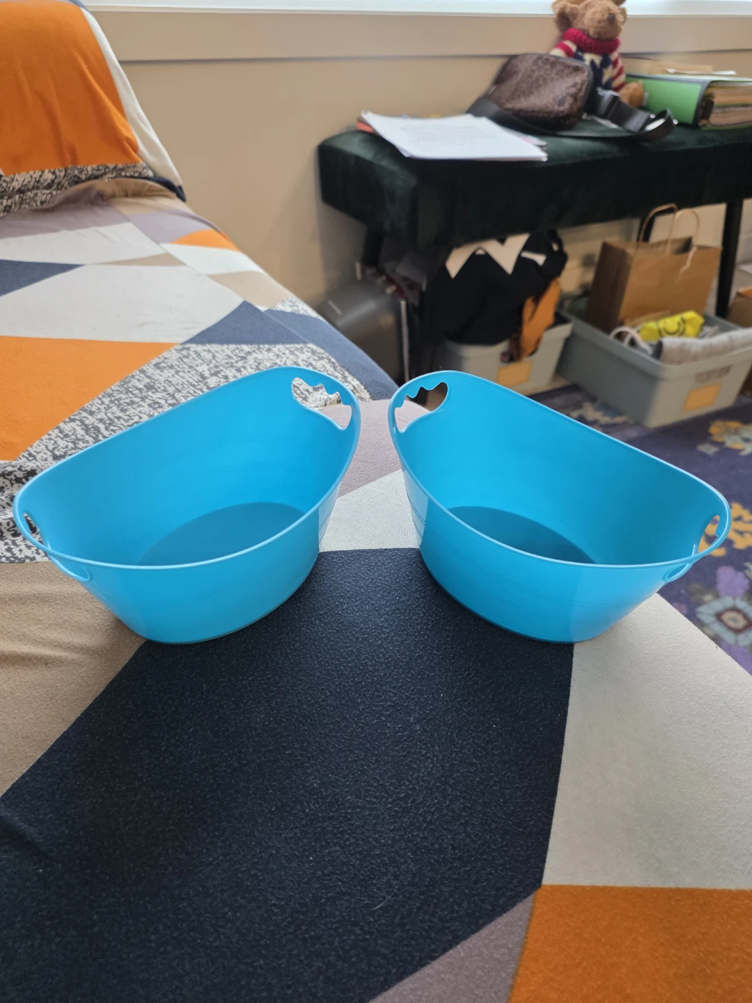 Bright Blue Oval Plastic Tub with Handles