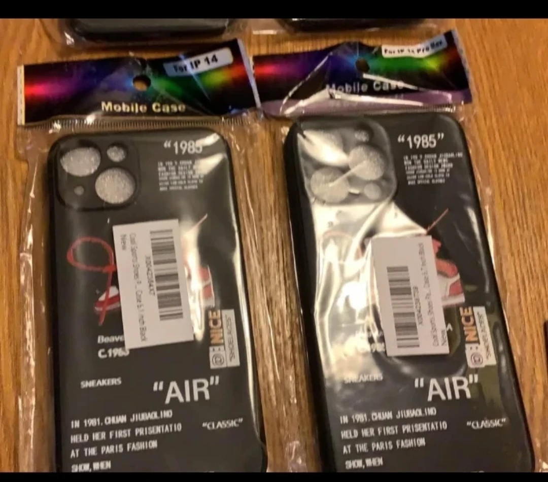 IPhone Mobile Cases - photo 3