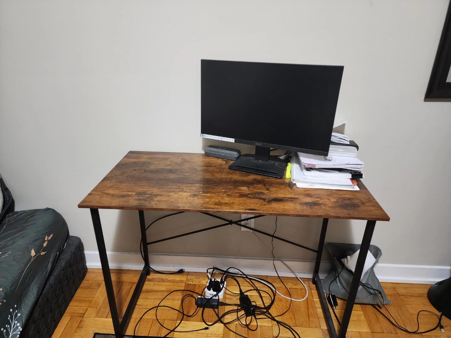 Wooden Top Desk and Swivel Chair - photo 2