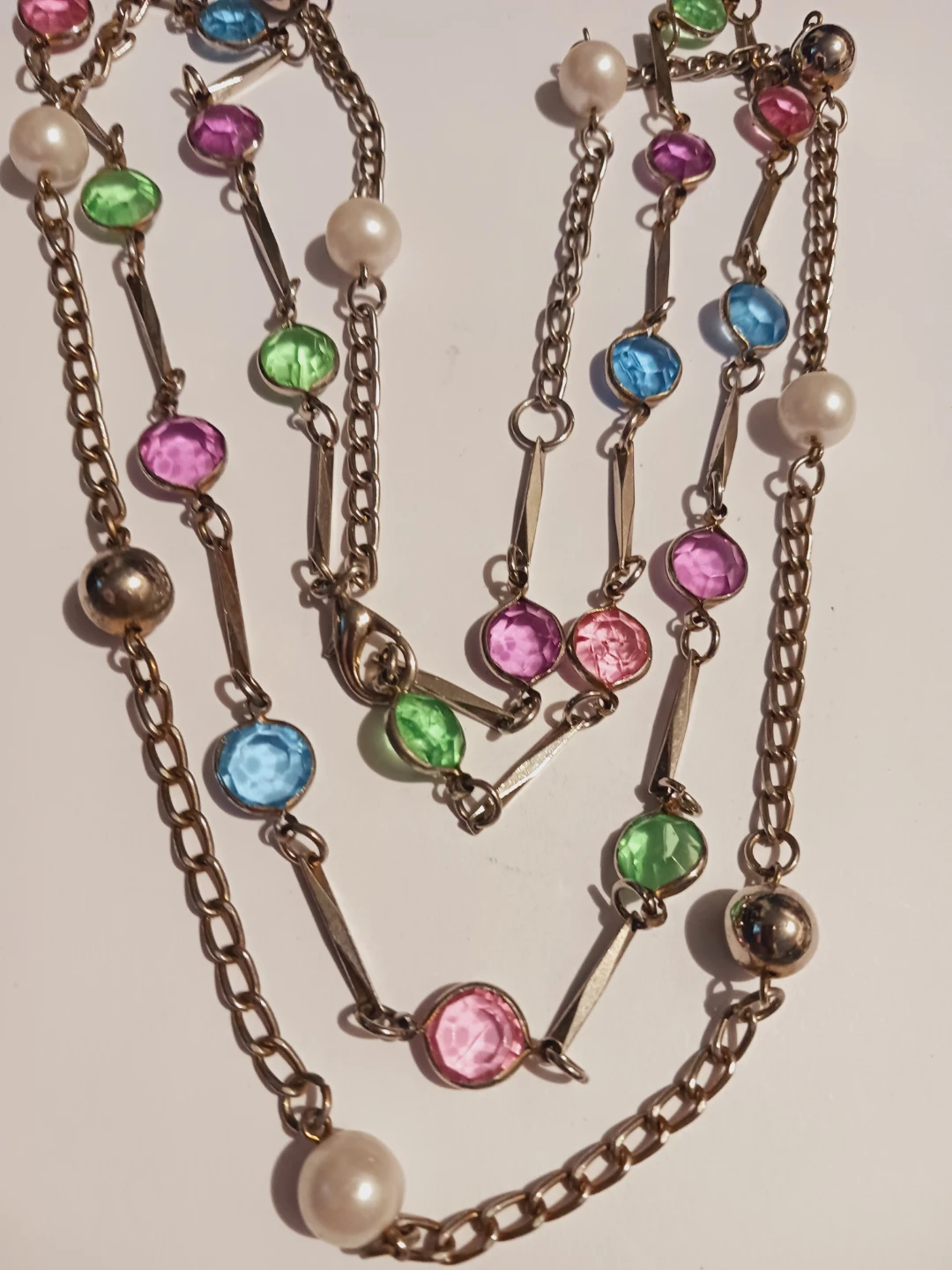 Beautiful Layered Necklace with Colorful Beads & Pearls