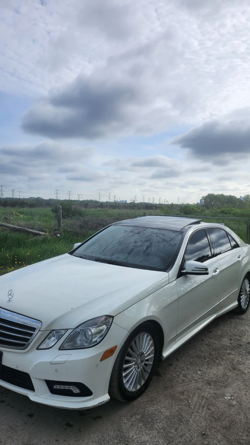 White Mercedes-Benz E350 Sedan - photo 2