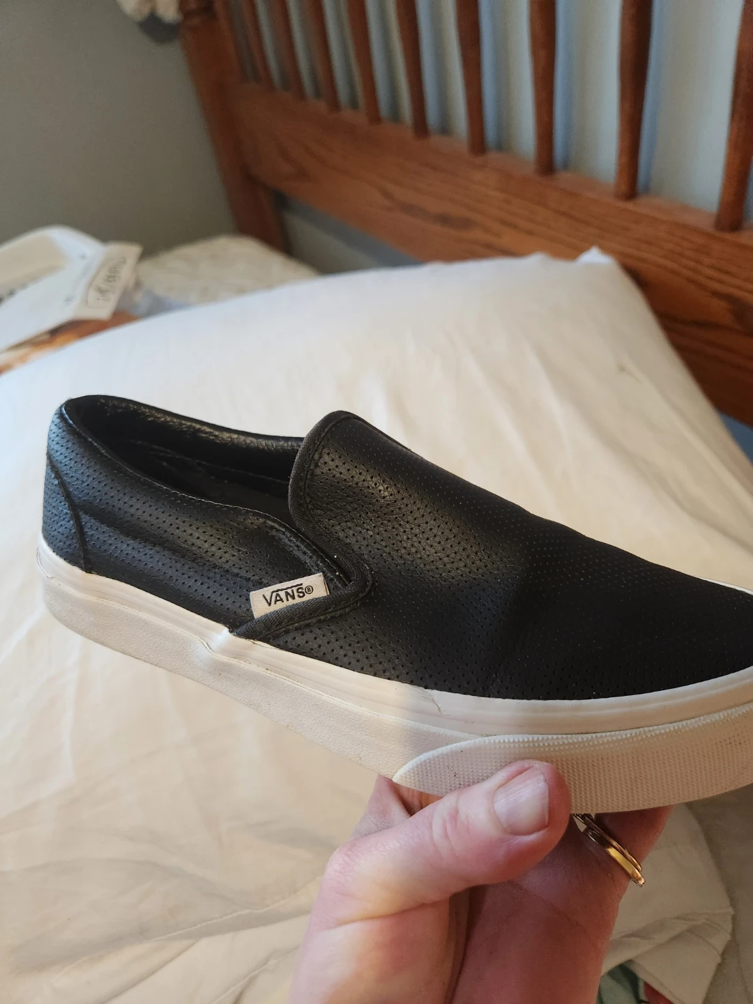 Blk unisex leather vans