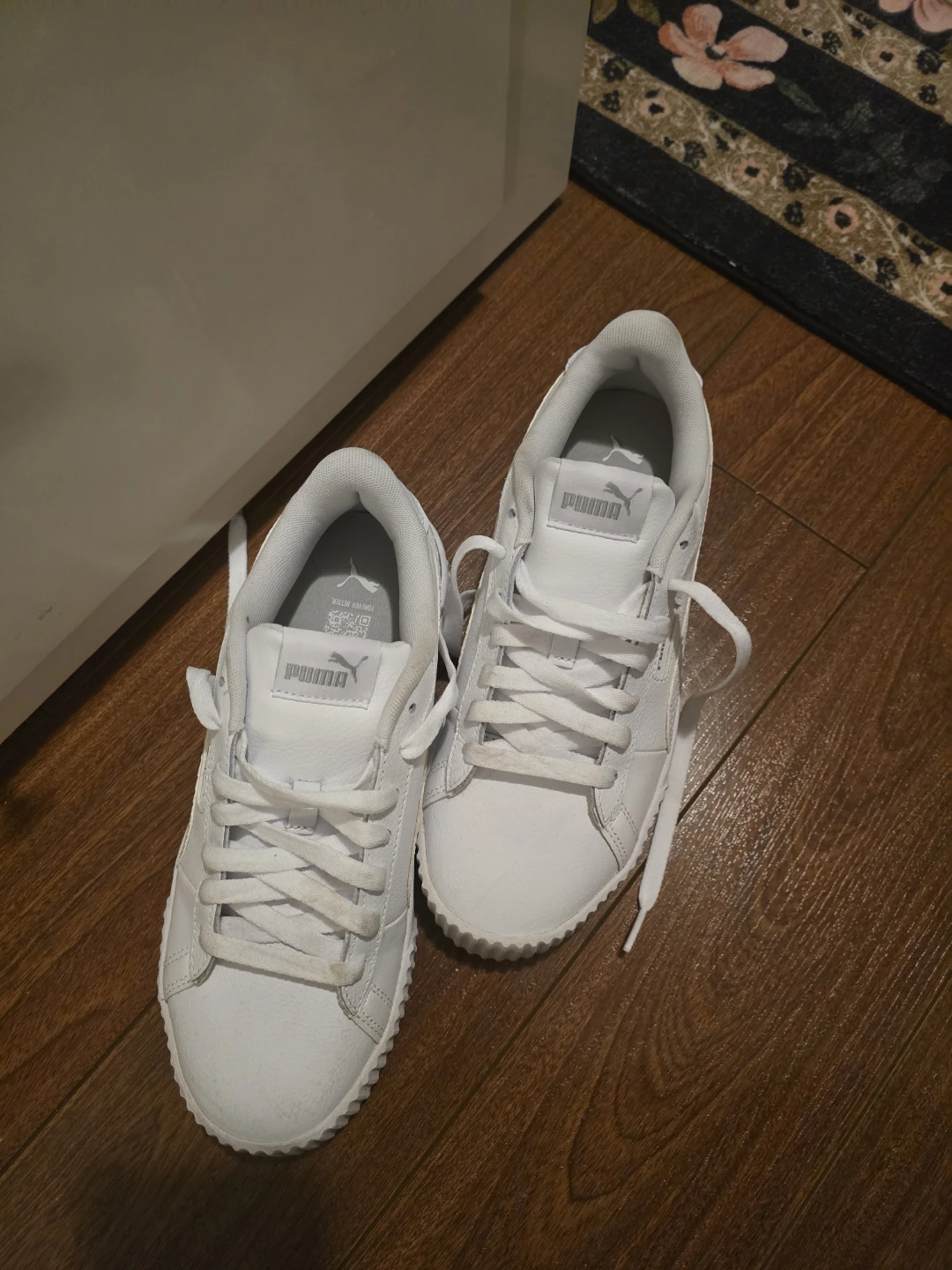Puma Women's White Sneakers - photo 2