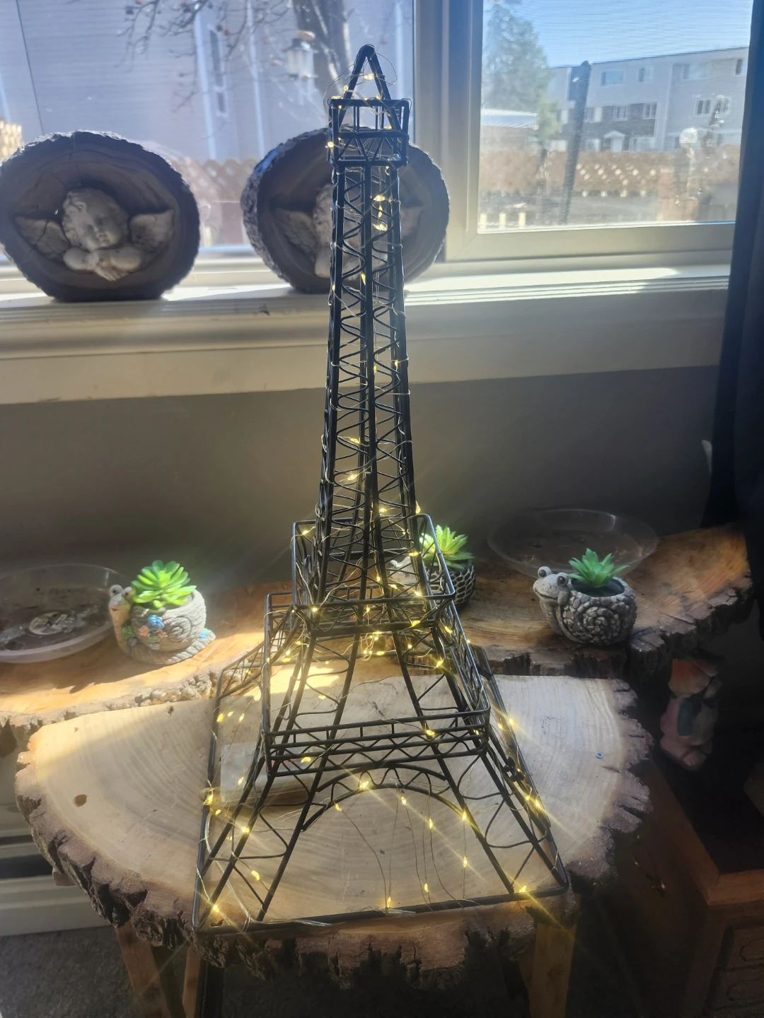 Eiffel Tower Lighted Decor - photo 2